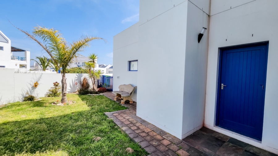 4 Bedroom Property for Sale in Blue Lagoon Western Cape